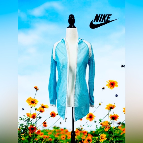 Nike, Blue Mesh Zip-Up Athletic Jacket, Dri-fit XS πββοΈββ‘οΈ - Picture 1 of 11